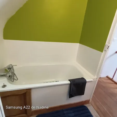 Les Pommerets Nocleg ze śniadaniem Petit-Couronne